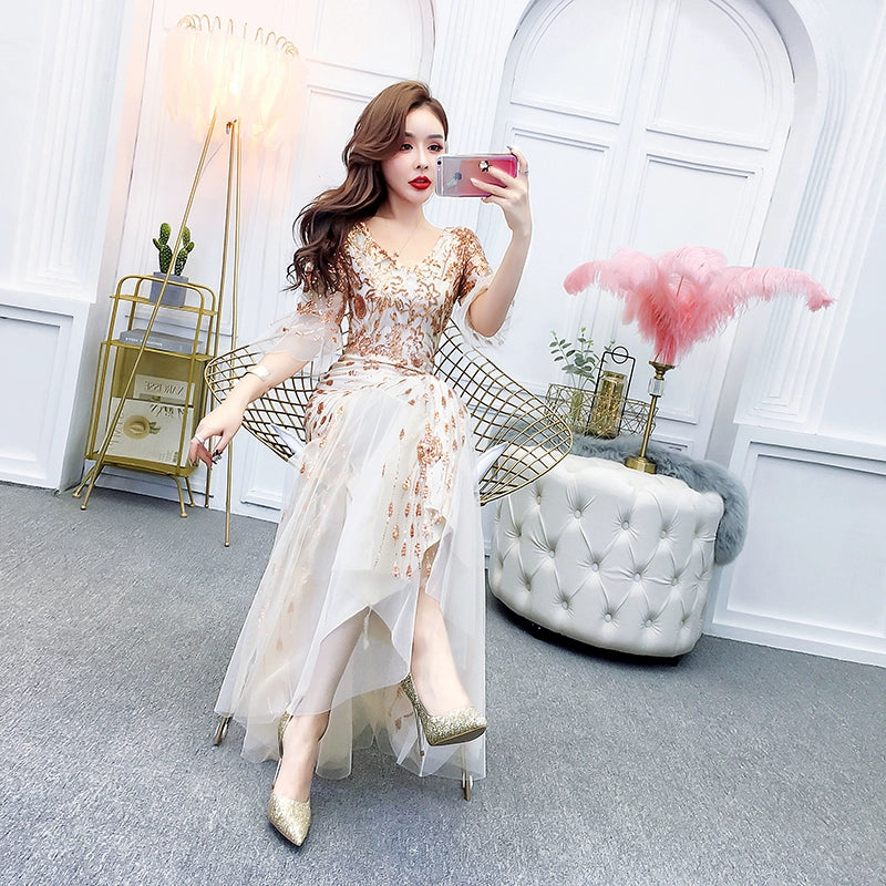 Slim-Fit V-neck Hip Fishtail Evening Gown