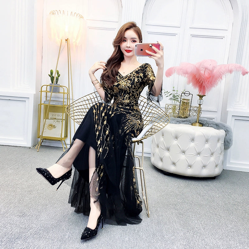 Slim-Fit V-neck Hip Fishtail Evening Gown