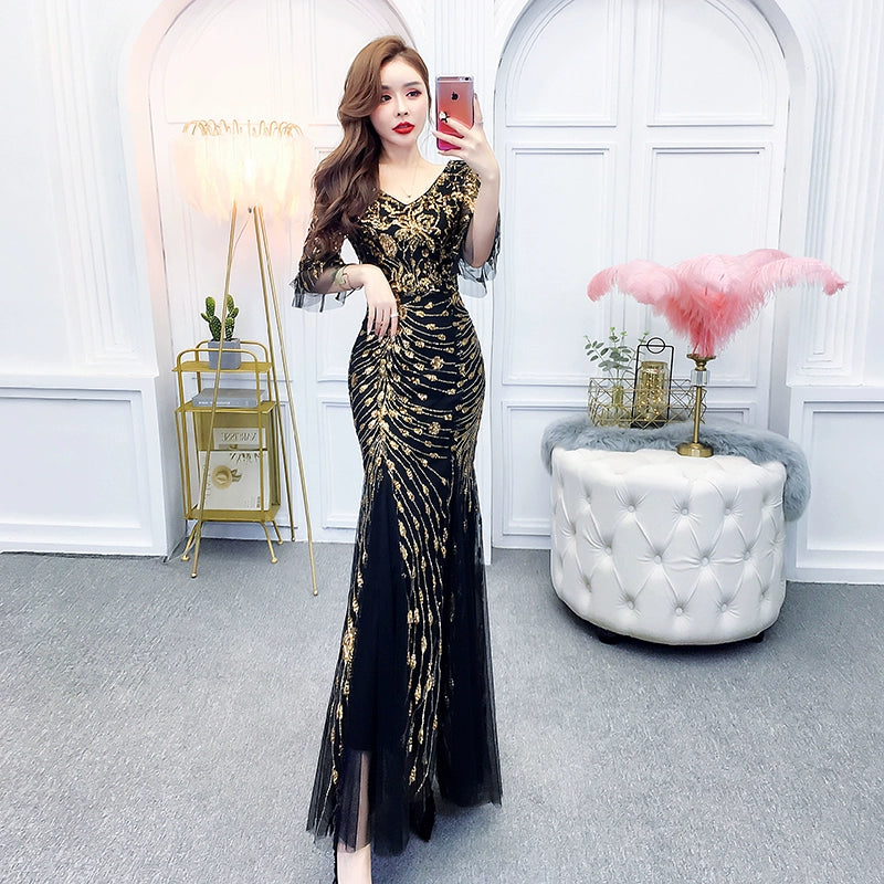 Slim-Fit V-neck Hip Fishtail Evening Gown