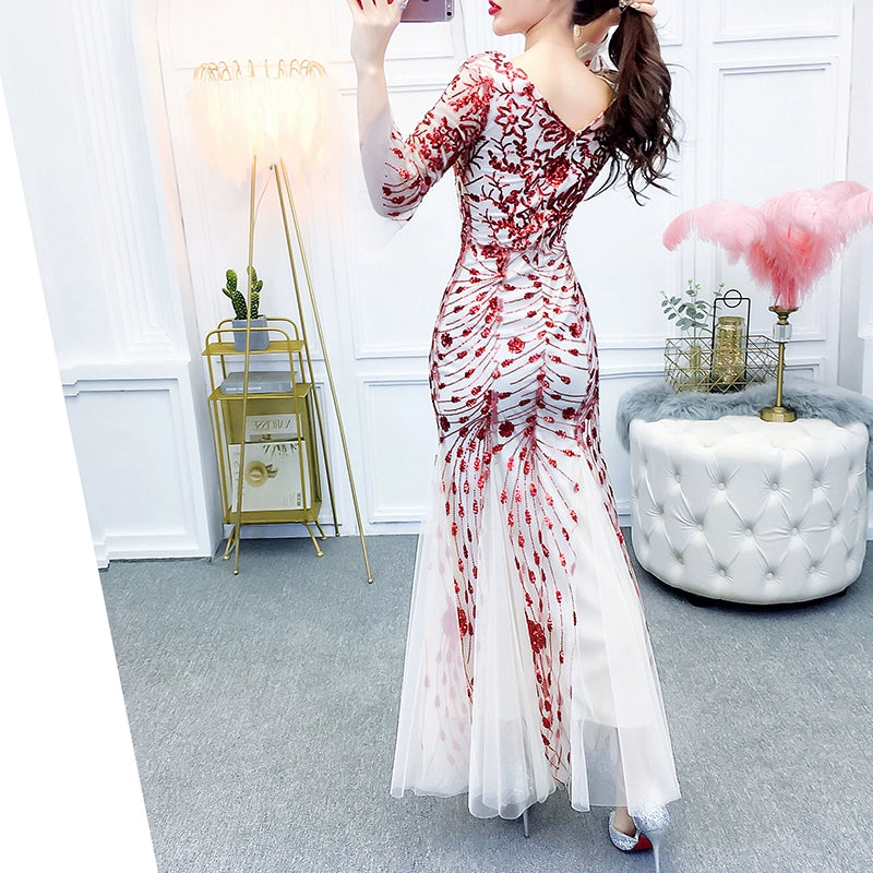 Slim-Fit V-neck Hip Fishtail Evening Gown